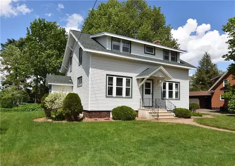 207 W Main St, Cameron, WI 54822 photo 1