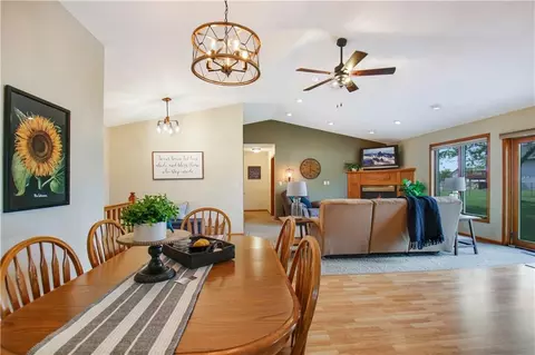 26222 W 2nd Ave, Eleva, WI 54738 photo 10