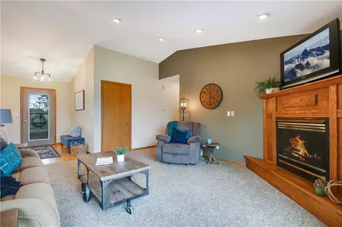 26222 W 2nd Ave, Eleva, WI 54738 photo 4