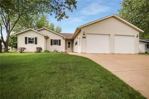 26222 W 2nd Ave, Eleva, WI 54738 photo 1
