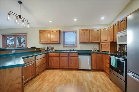 26222 W 2nd Ave, Eleva, WI 54738 photo 8