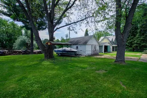 304 E Oak St, Stanley, WI 54768 photo 4