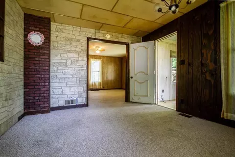 304 E Oak St, Stanley, WI 54768 photo 14