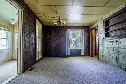 304 E Oak St, Stanley, WI 54768 photo 13