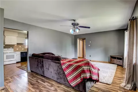 730 E Supple St, Boyd, WI 54726 photo 2