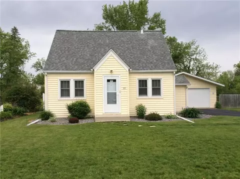 337 Euclid Ave, Barron, WI 54812 photo 1
