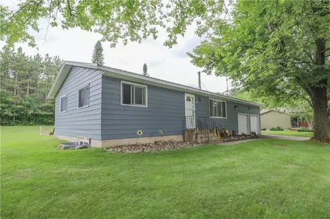 464 E Oak St, Cadott, WI 54727 photo 2