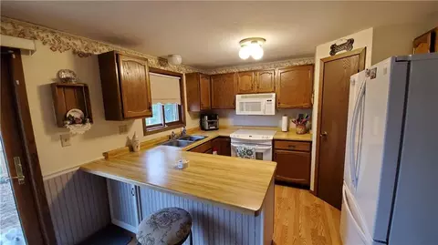 2249 16th Ave, Cameron, WI 54822 photo 4