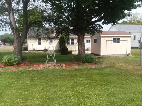 1609 Smith St, Bloomer, WI 54724 photo 11