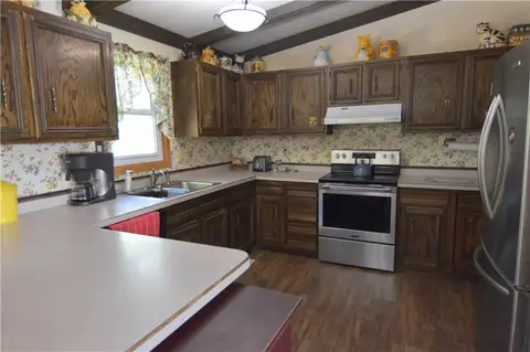 475 E Taylor Ave, Barron, WI 54812 photo 9