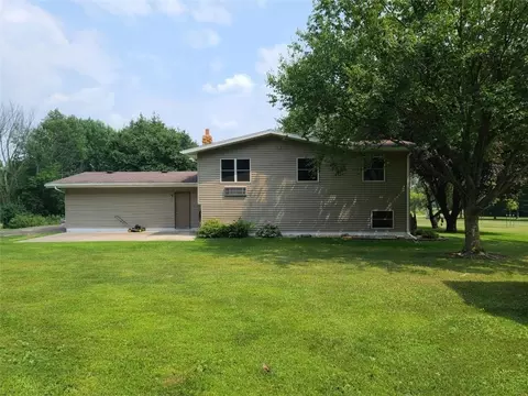 1452 10th St, Barron, WI 54812 photo 3