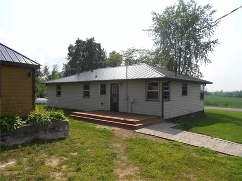 1113 25th St, Cameron, WI 54822 photo 2