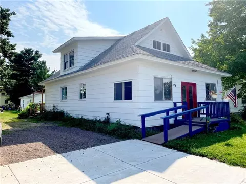 218 3rd Ave, Shell Lake, WI 54871 photo 1