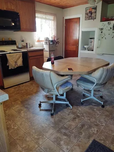 1820 Jackson St, Bloomer, WI 54724 photo 7