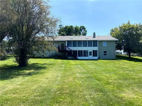 211 17th Ave, Bloomer, WI 54724 photo 8
