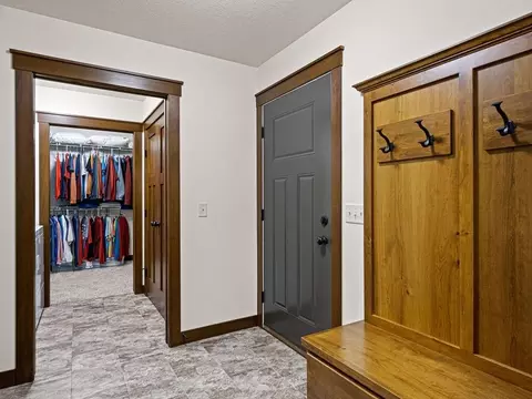 908 Daisy Ln, Eau Claire, WI 54703 photo 19
