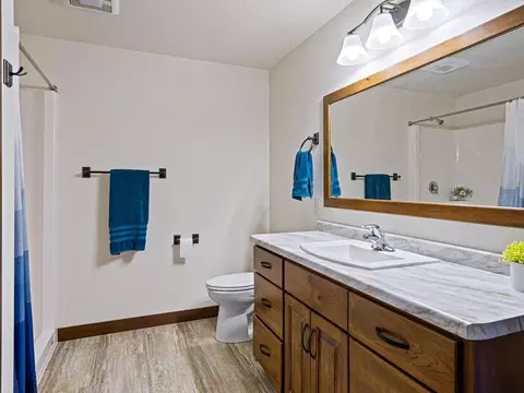 908 Daisy Ln, Eau Claire, WI 54703 photo 25