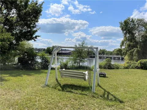 331 S Summit St, Spooner, WI 54801 photo 8