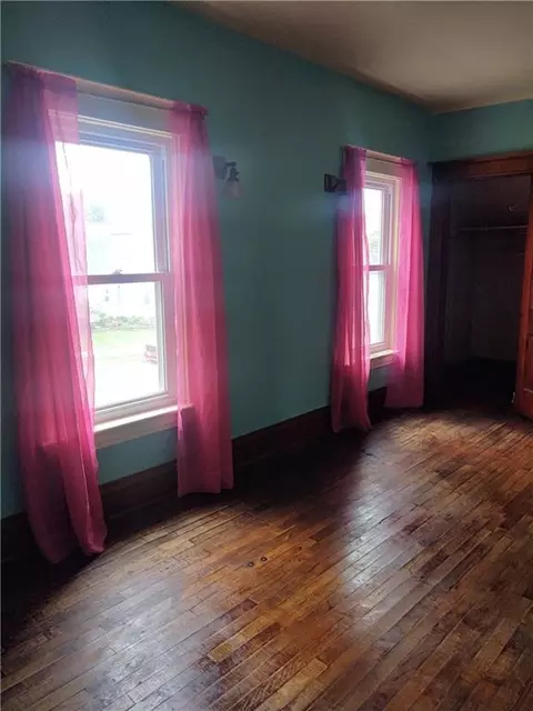 137 E 5th Ave, Stanley, WI 54768 photo 17