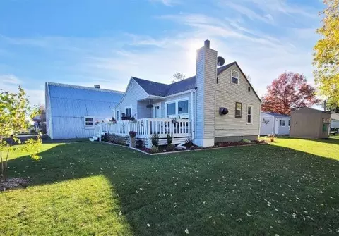 209 State Hwy 35, Centuria, WI 54824 photo 15