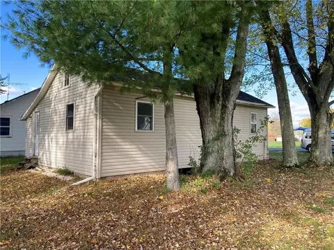 614 E Front St, Withee, WI 54498 photo 7