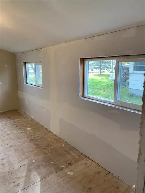 614 E Front St, Withee, WI 54498 photo 4