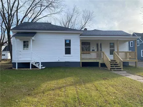 1920 Main St, Bloomer, WI 54724 photo 2