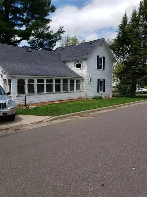350 E 2nd Ave, Stanley, WI 54768 photo 7