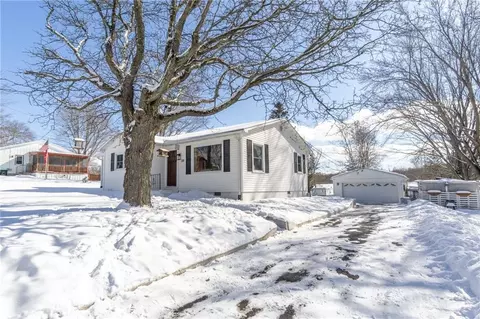 311 Bates St, Cornell, WI 54732 photo 3