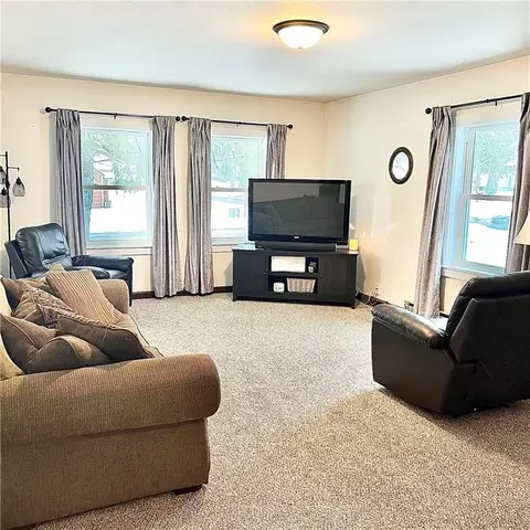 108 E Monroe Ave, Barron, WI 54812 photo 5