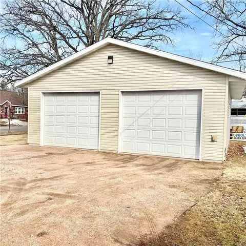 9 E Division Ave, Barron, WI 54812 photo 8