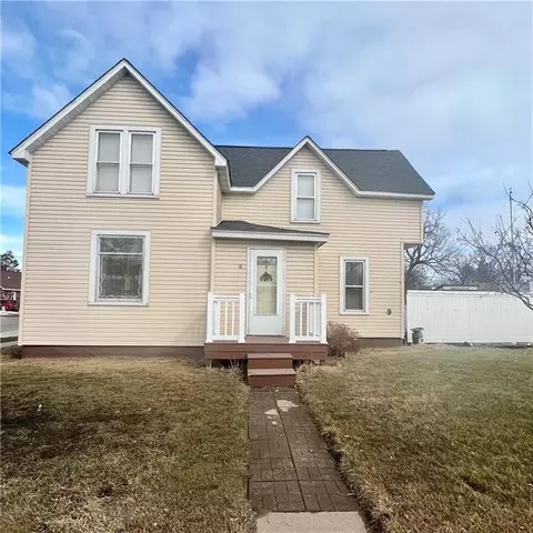 9 E Division Ave, Barron, WI 54812 photo 3