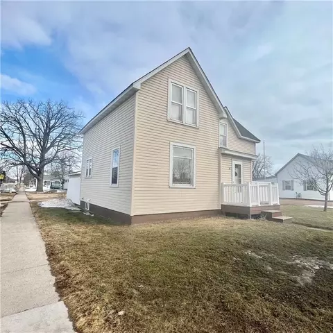 9 E Division Ave, Barron, WI 54812 photo 2