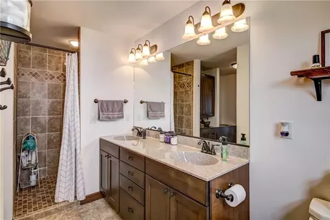 302 Dunn St, Colfax, WI 54730 photo 9