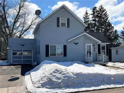 406 8th Ave, Shell Lake, WI 54871 photo 1
