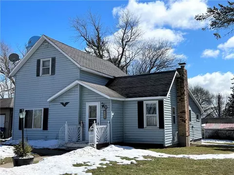 406 8th Ave, Shell Lake, WI 54871 photo 2