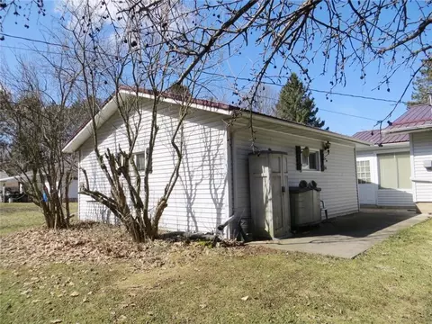914 Summit St, Withee, WI 54498 photo 3