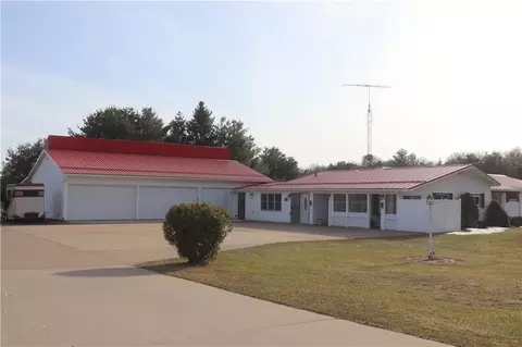 5409 Olson Dr, Eau Claire, WI 54703
