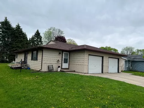 2300 S Schaefer St #N/A, Appleton, WI 54915 photo 2