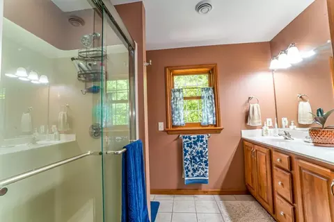 3265 Davis Dr, Eau Claire, WI 54701 photo 13