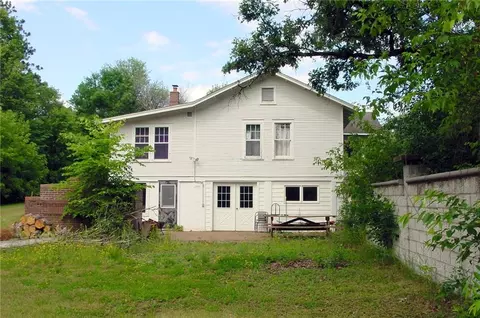 503 E Arthur Ave, Bruce, WI 54819 photo 4