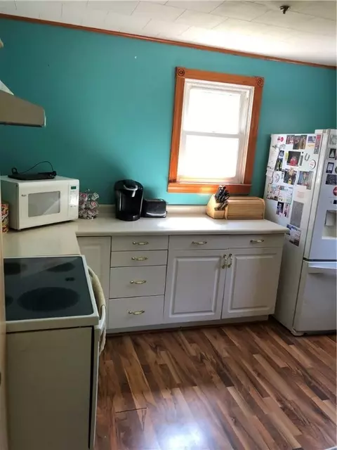 210 E North Ave, Luck, WI 54853 photo 20
