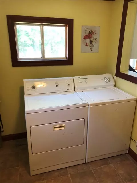 210 E North Ave, Luck, WI 54853 photo 19