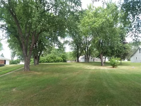 711 University Ave, Colfax, WI 54730