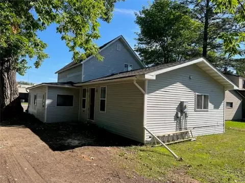 118 3rd Ave, Shell Lake, WI 54871 photo 3