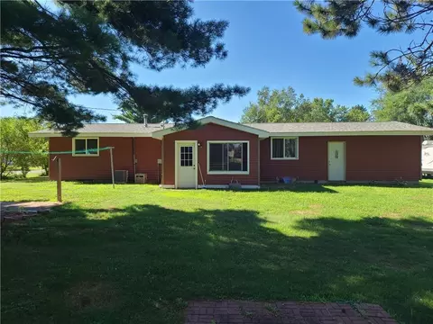 411 Red Pine Ave, Cameron, WI 54822 photo 4