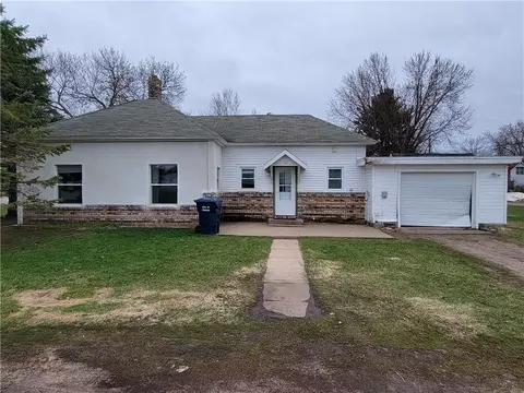 522 Stout St, Chetek, WI 54728 photo 2