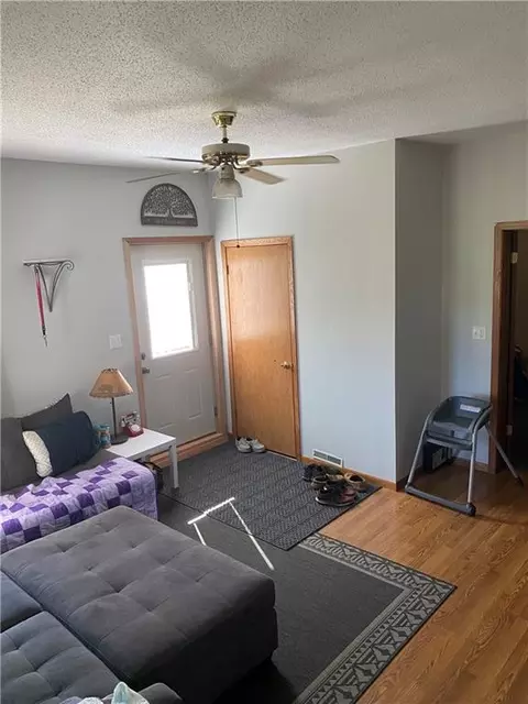 320 E Maple St, Stanley, WI 54768 photo 6