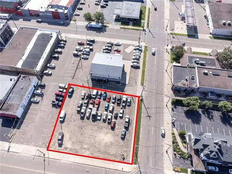 417 Bay St, Chippewa Falls, WI 54729