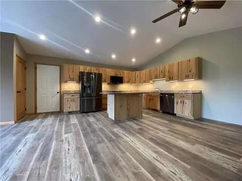 2103 2nd Ave, Bloomer, WI 54724 photo 30